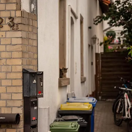 55m² 2 Zimmer-monteurswohnung Mit 4 Einzelnen Betten Apartment *