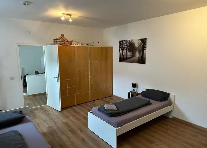 Apartment 55m² 2 Zimmer-monteurswohnung Mit 4 Einzelnen Betten Nieder-Saulheim